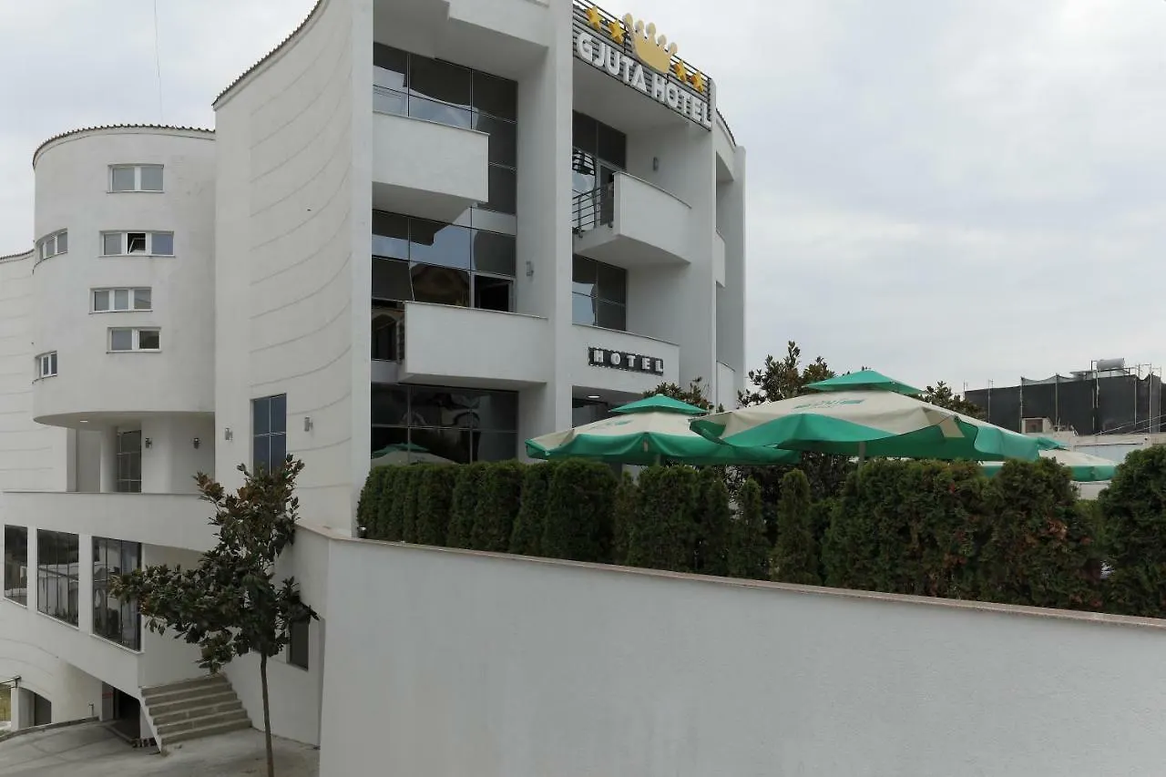 Hotel Gjuta